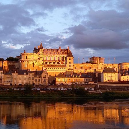 La Petite Lucette Amboise Exterior photo