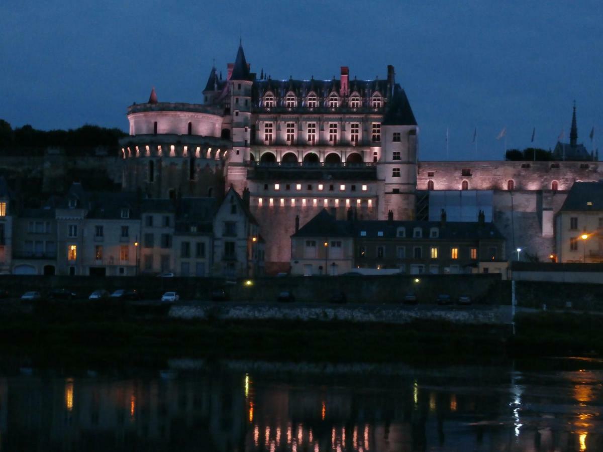 La Petite Lucette Amboise Exterior photo